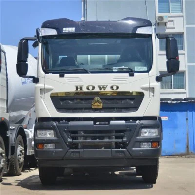 Truk Pengaduk Beton 14m³